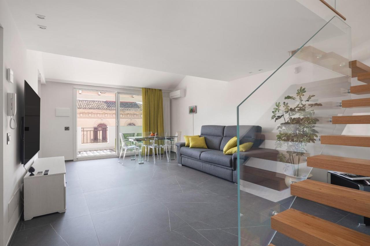 Archimedes Luxury Apartment With Terrace Palermo Eksteriør bilde