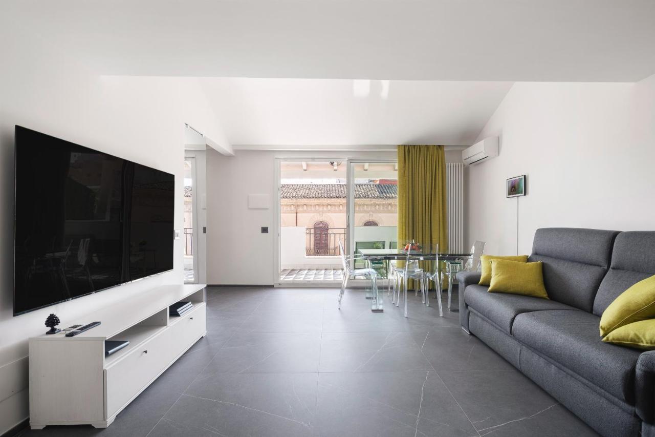 Archimedes Luxury Apartment With Terrace Palermo Eksteriør bilde