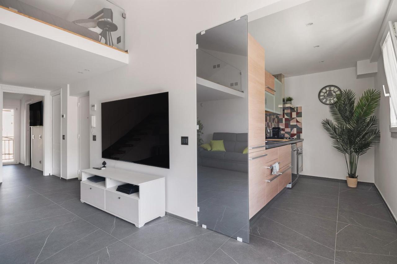 Archimedes Luxury Apartment With Terrace Palermo Eksteriør bilde
