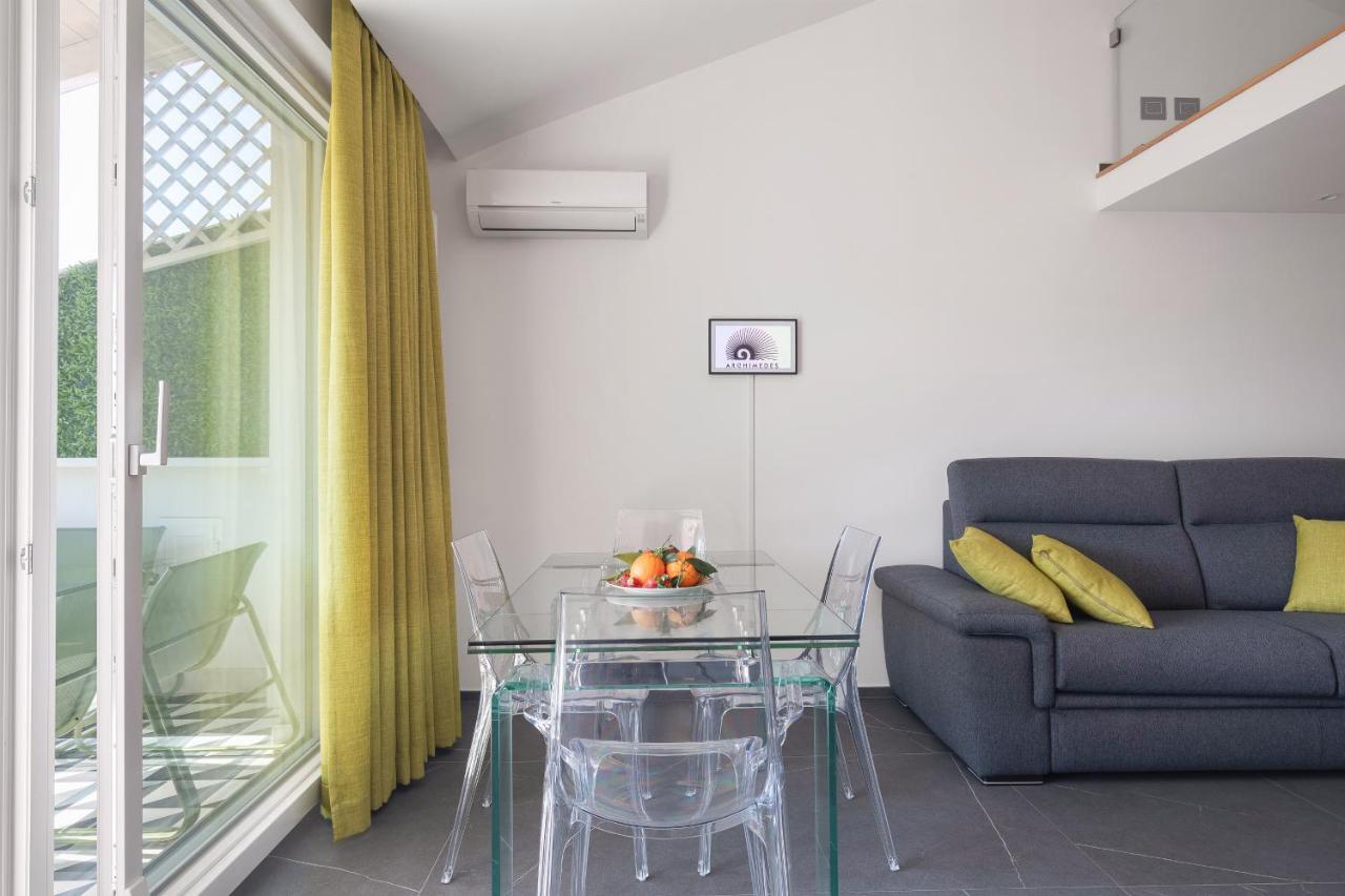 Archimedes Luxury Apartment With Terrace Palermo Eksteriør bilde
